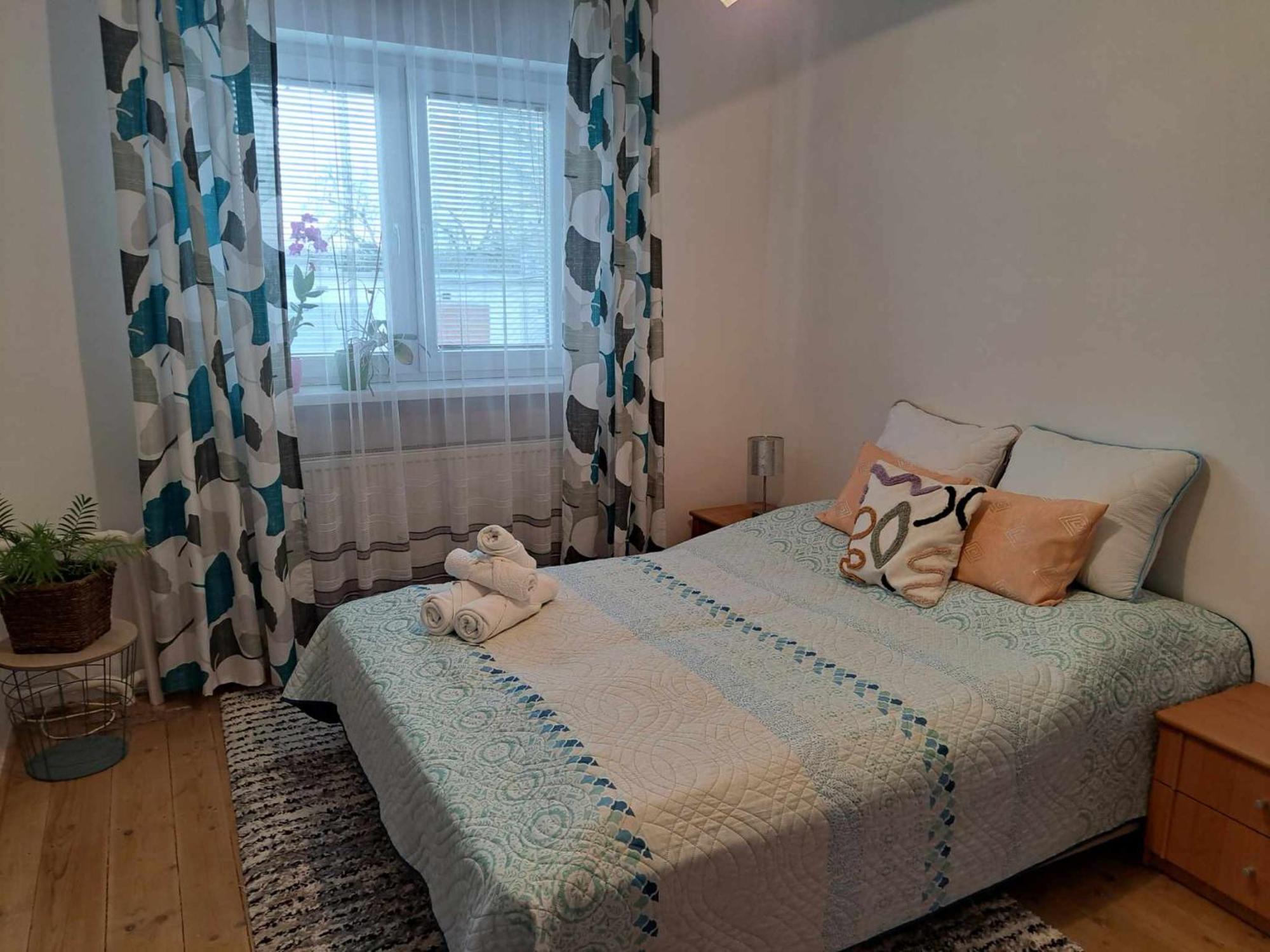 Cozy Town Center Retreat Apartment Komarno Exterior photo